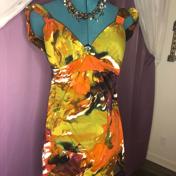 Patterned Mini Dress - Picture 3 of 4